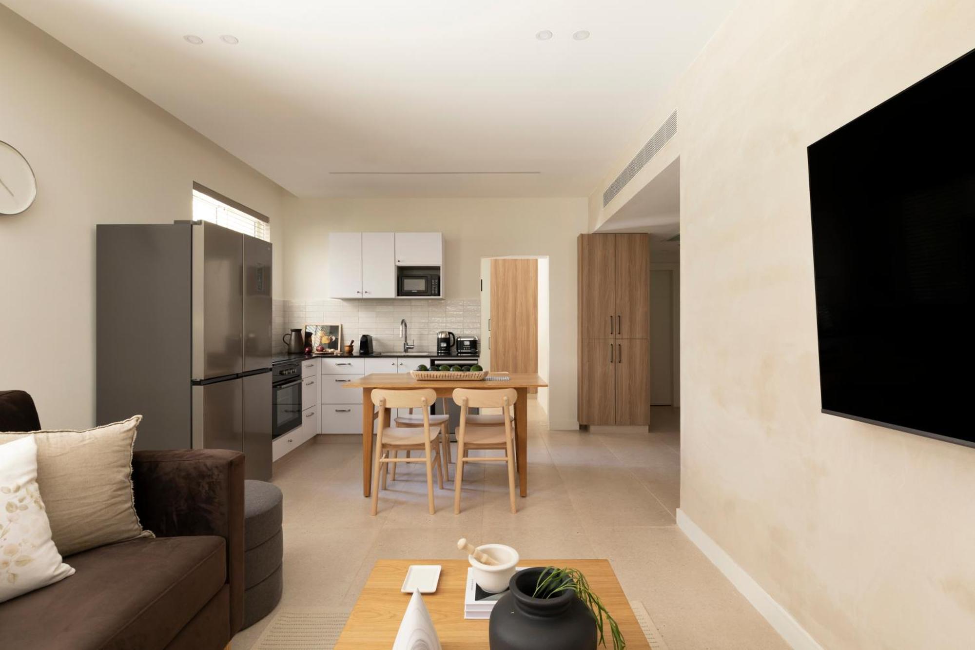 The J - Luxury Apartments By Localz เยรูซาเลม ภายนอก รูปภาพ